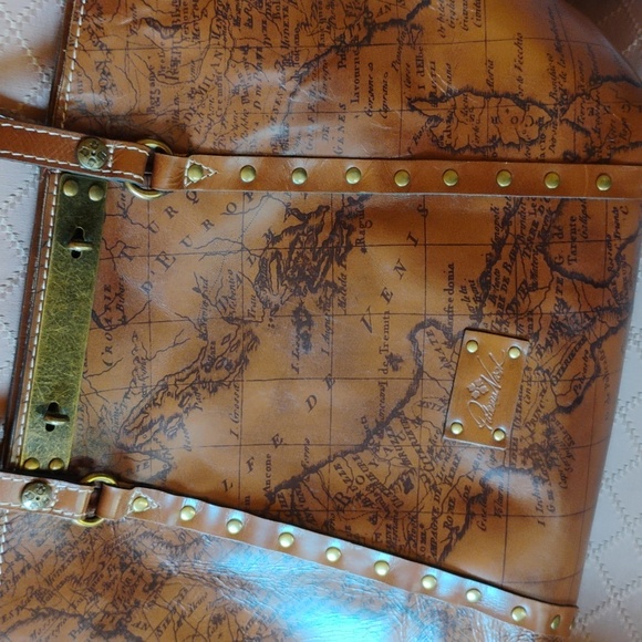 Patricia Nash Benvenuto Tote - Picture 2 of 12